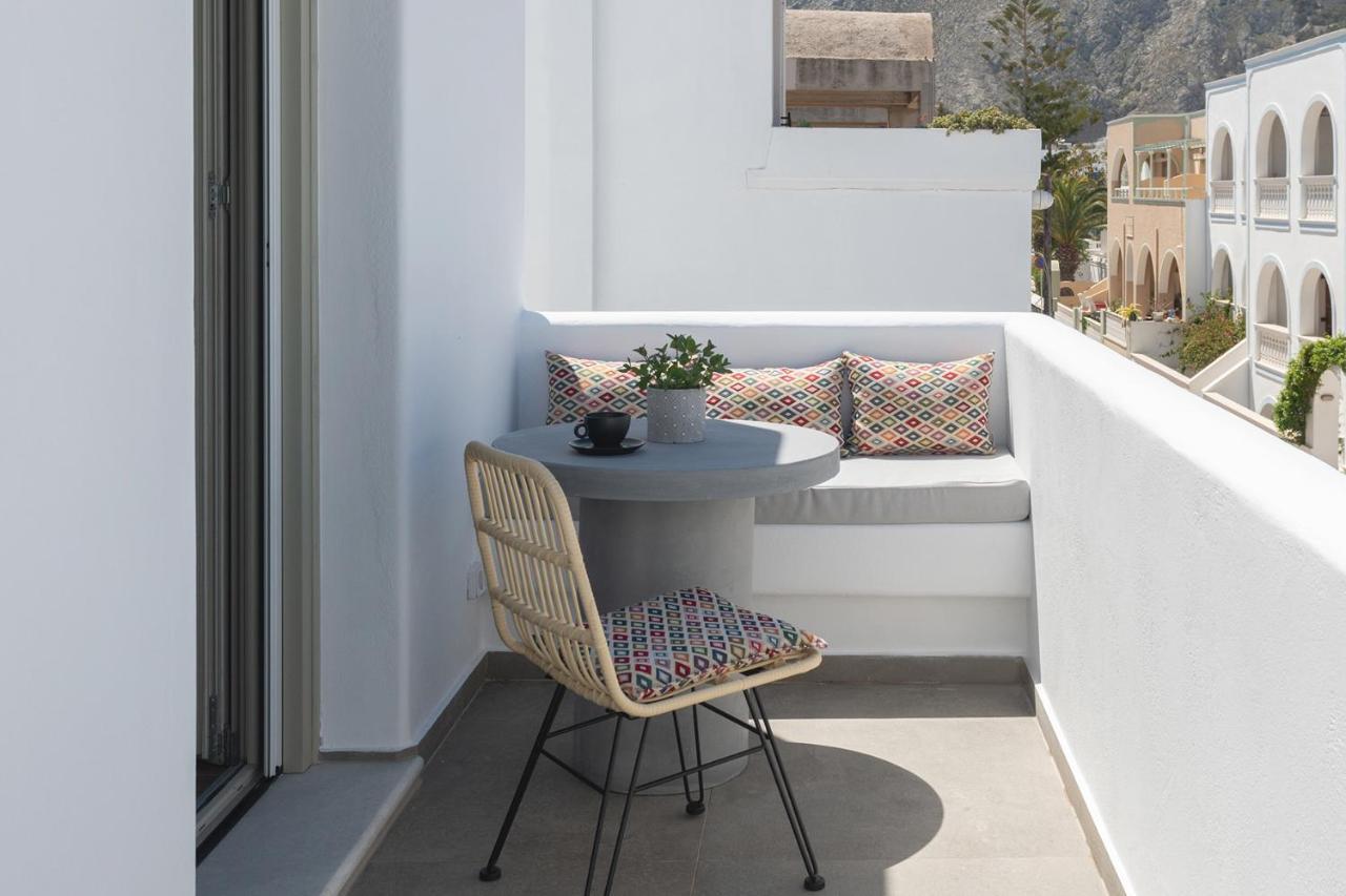 Kamári Stardust Suites מראה חיצוני תמונה